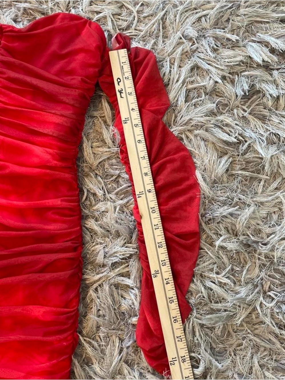Off-Shoulder Red Ruched Bodycon Dress - Picture 5 of 7